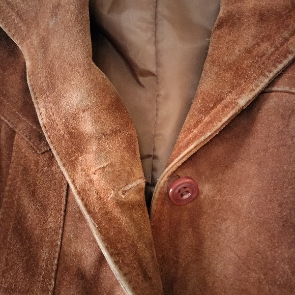 Vintage Burgundy Leather Jacket - Picture 3 of 9